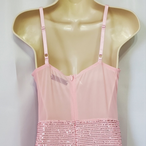 Beautiful pink sparkle dress - Picture 4 of 6